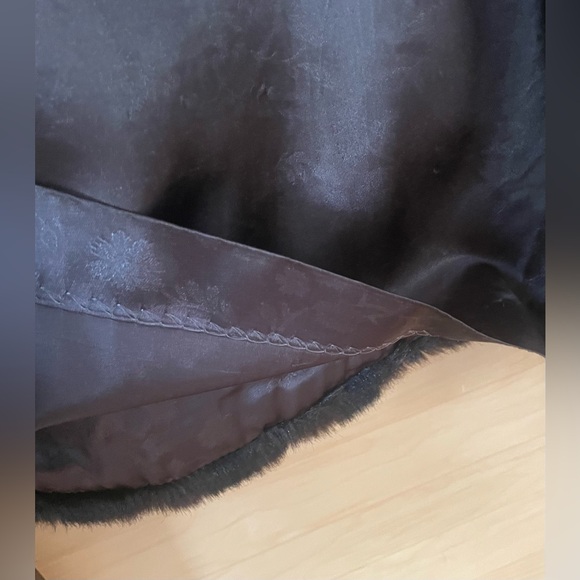 Gorgeous vintage Hillmoor faux fur coat. In excellent condition. - Picture 8 of 10